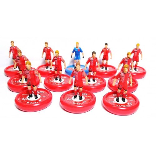 Subbuteo Andrew Table Soccer Denmark 1986 World Cup Team on WSB Professional bases